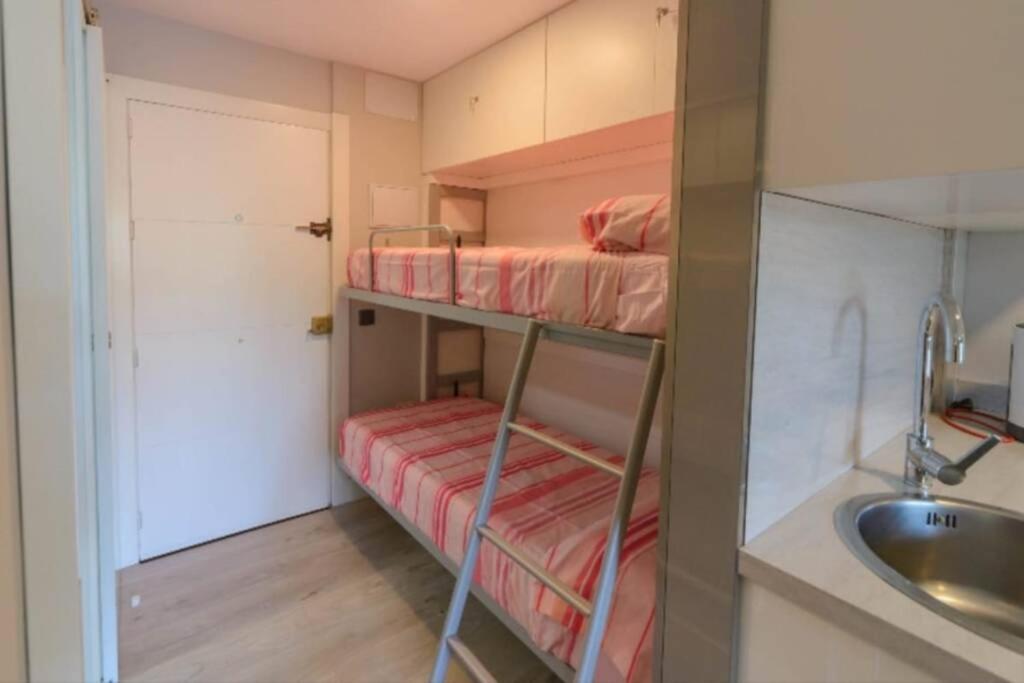 Apartamento 215. Primera Linea De Playa. Benalmádena Zewnętrze zdjęcie